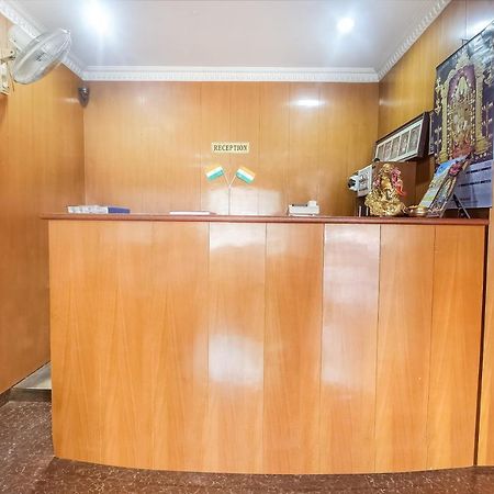 Velur Oyo 70841 Hotel Anjali Residency מראה חיצוני תמונה